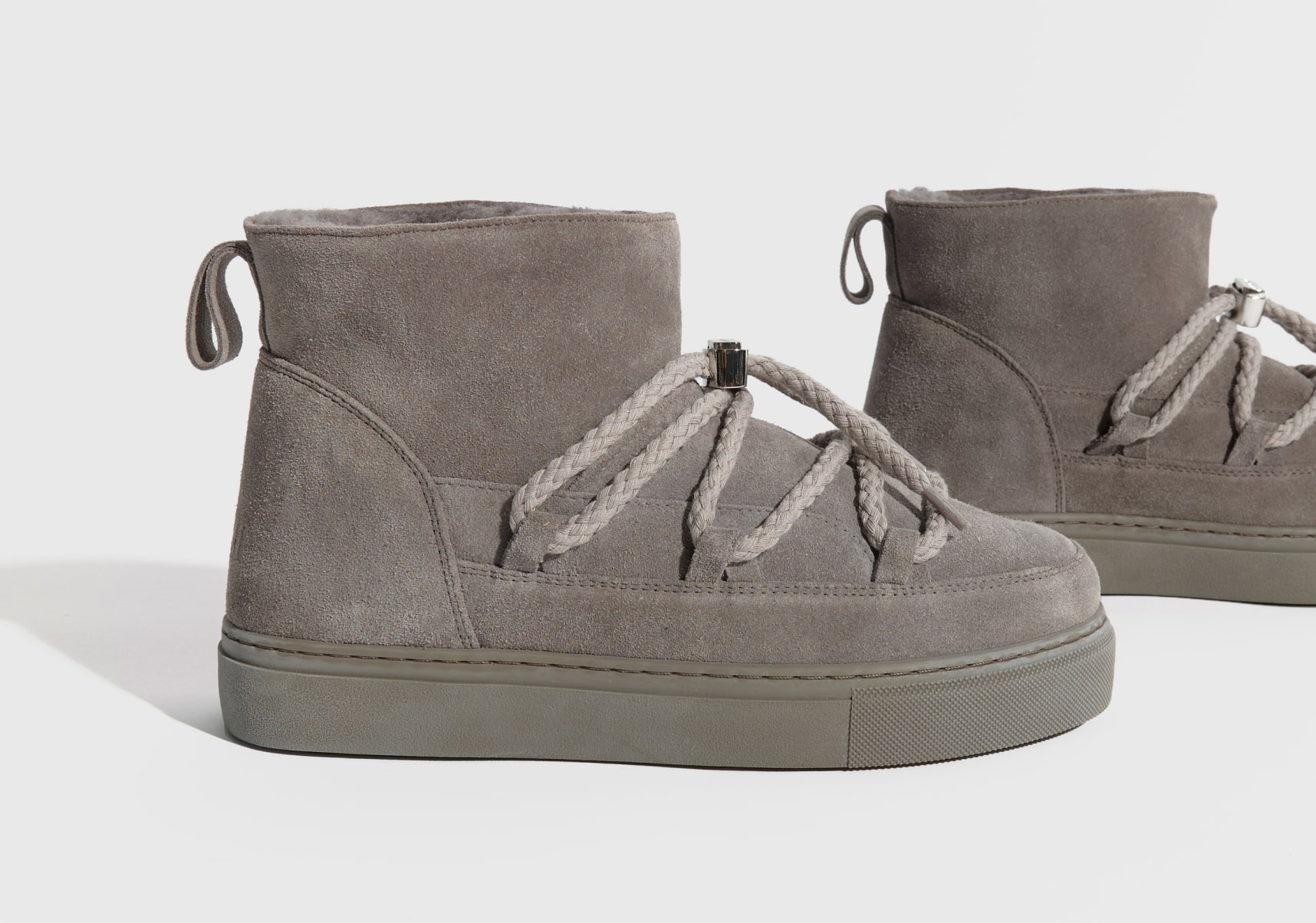 Classic Low Winter Shoe for Women