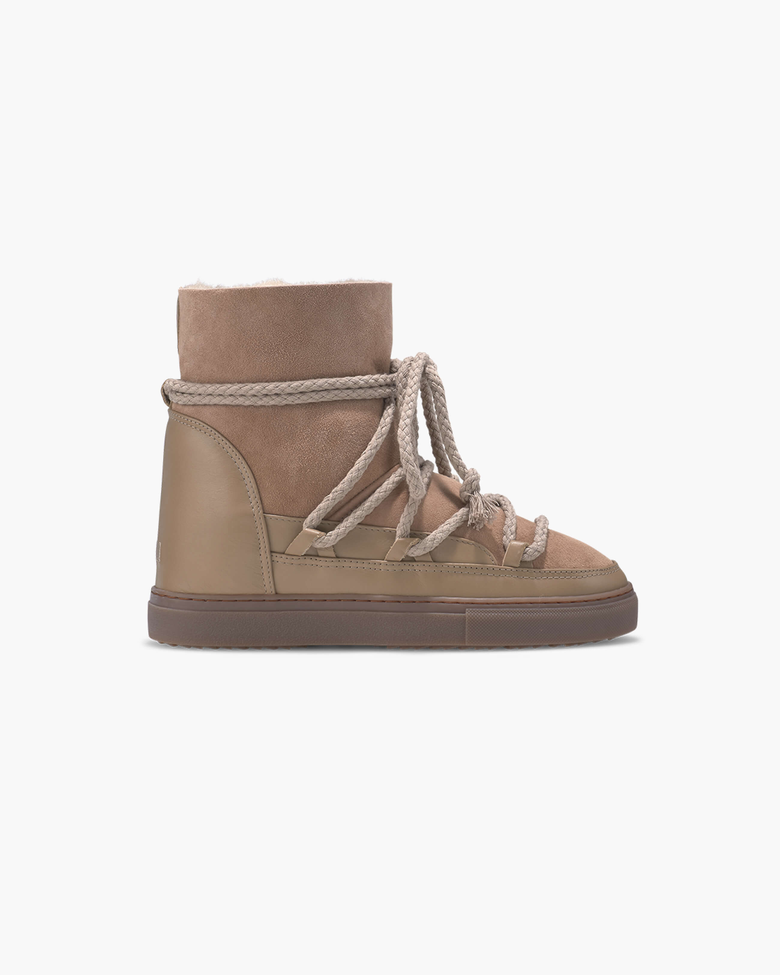 Classic Wedge
